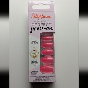 Bundle! Sally Hansen Perfect Press-On Nails